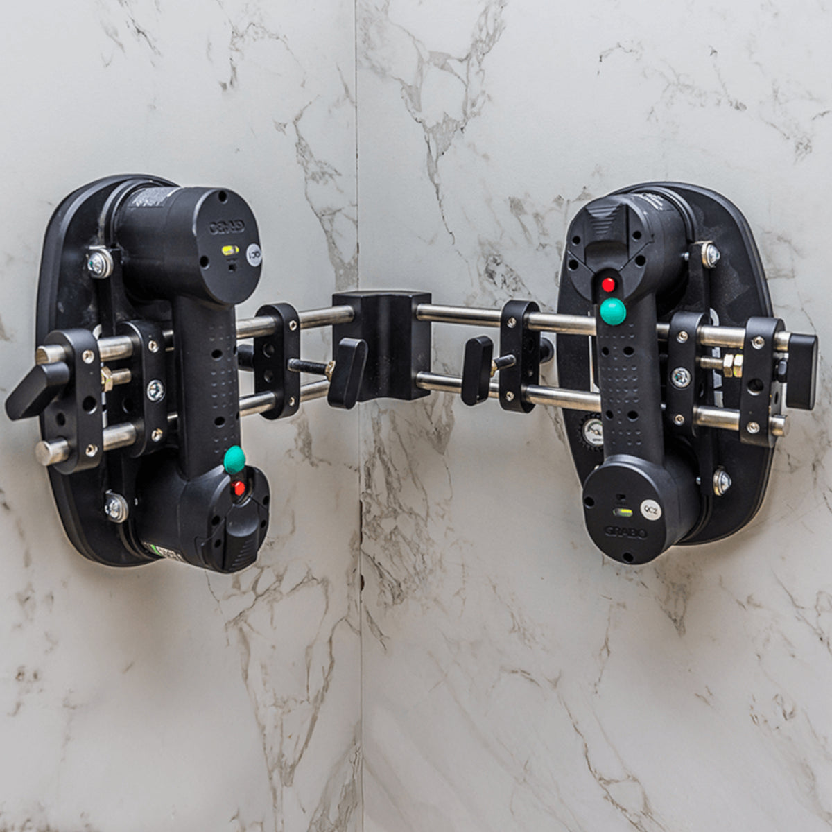 GRABO Seam Setter 90 Graden met vacuümheffers voor het uitlijnen van verticale panelen